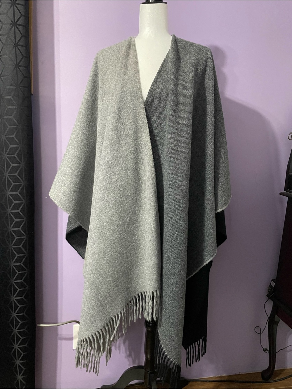 Charter Club Poncho Wrap Cape Gray Black Fringe Made in Italy OS